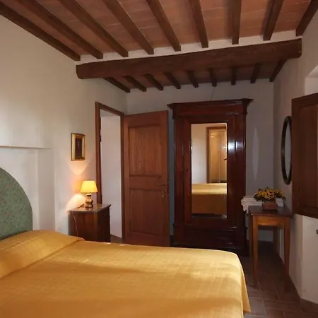 Villa Sleeps 14 With Pool And Wifi
