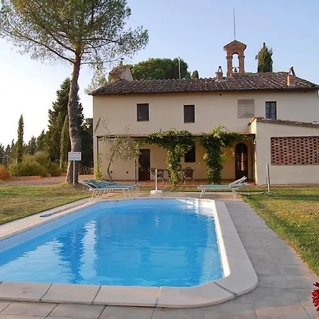 Villa Sleeps 14 With Pool And Wifi *