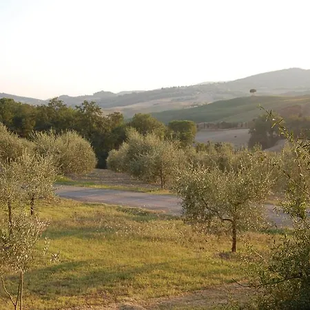 Sleeps 14 With Pool And Wifi Villa